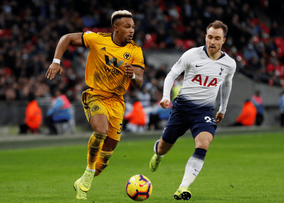 巴特萨基还没来不及走到替补席跟教练击掌普利西奇就完成了进球！