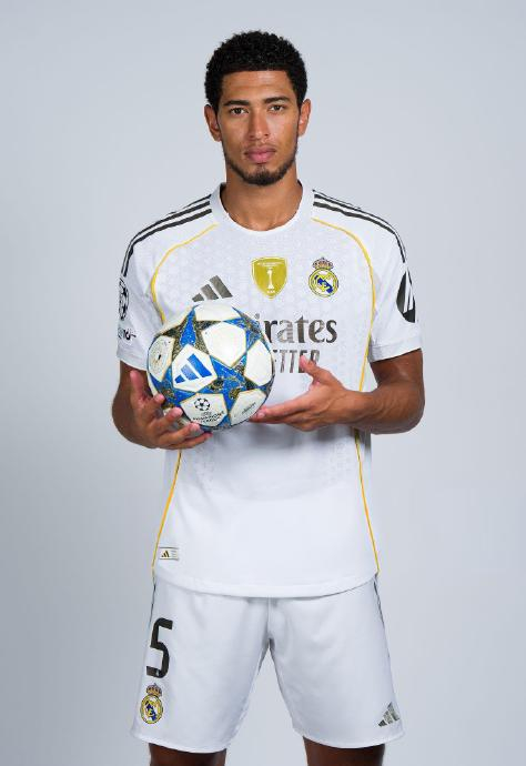 米体：莫拉塔妻子被发现已不再佩戴婚戒，二人感情陷入危机