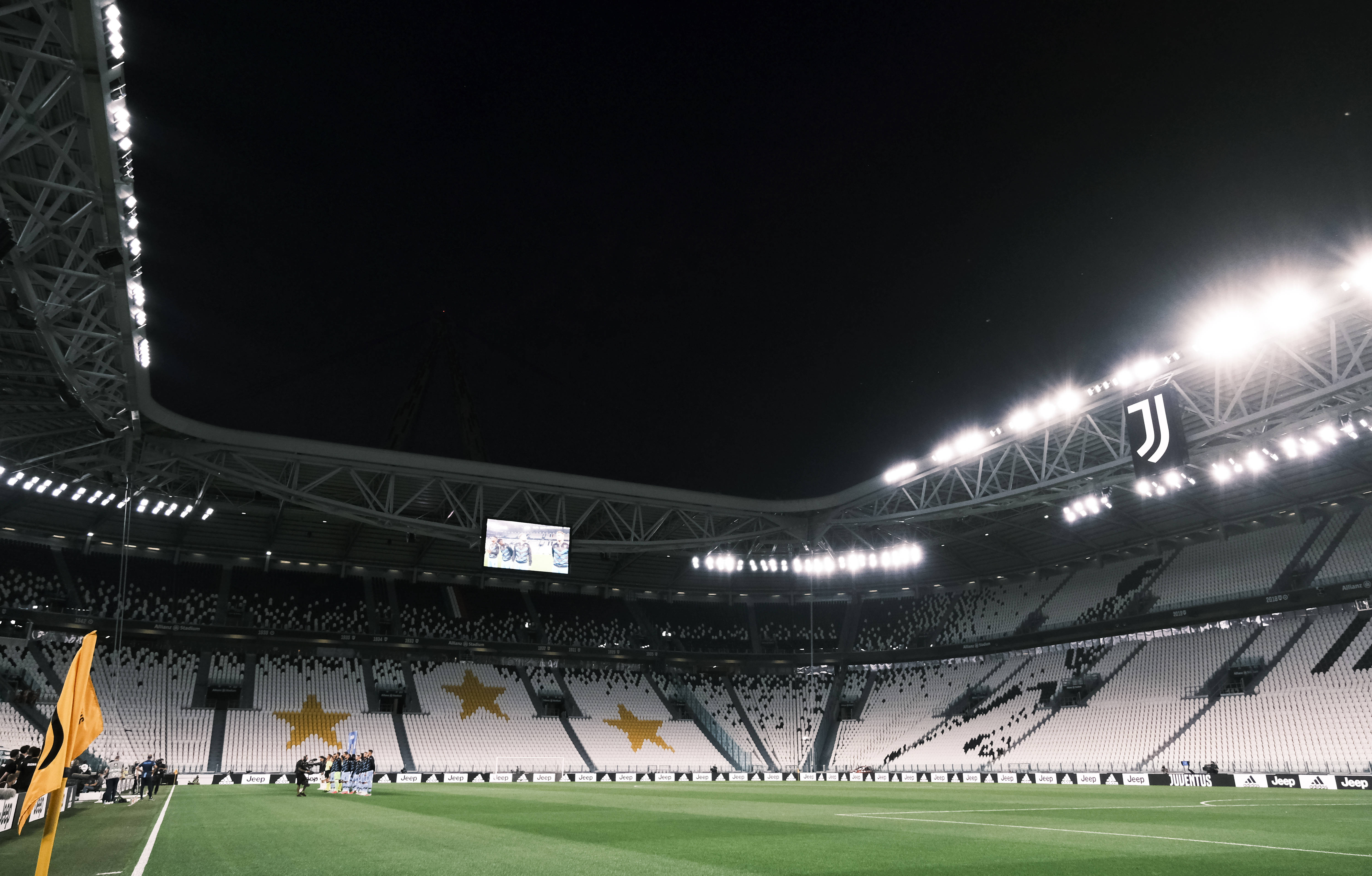 环足奖年度最佳女足球员候选：邦马蒂、普特利亚斯、凯莉在列