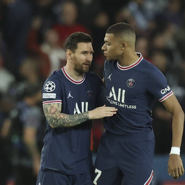 新鹏城官方：埃杜-加西亚将在合同期满后正式离队