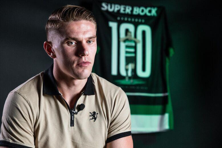 希门尼斯：进球那一刻想起了妻儿，那球是我所爱的人一起进的