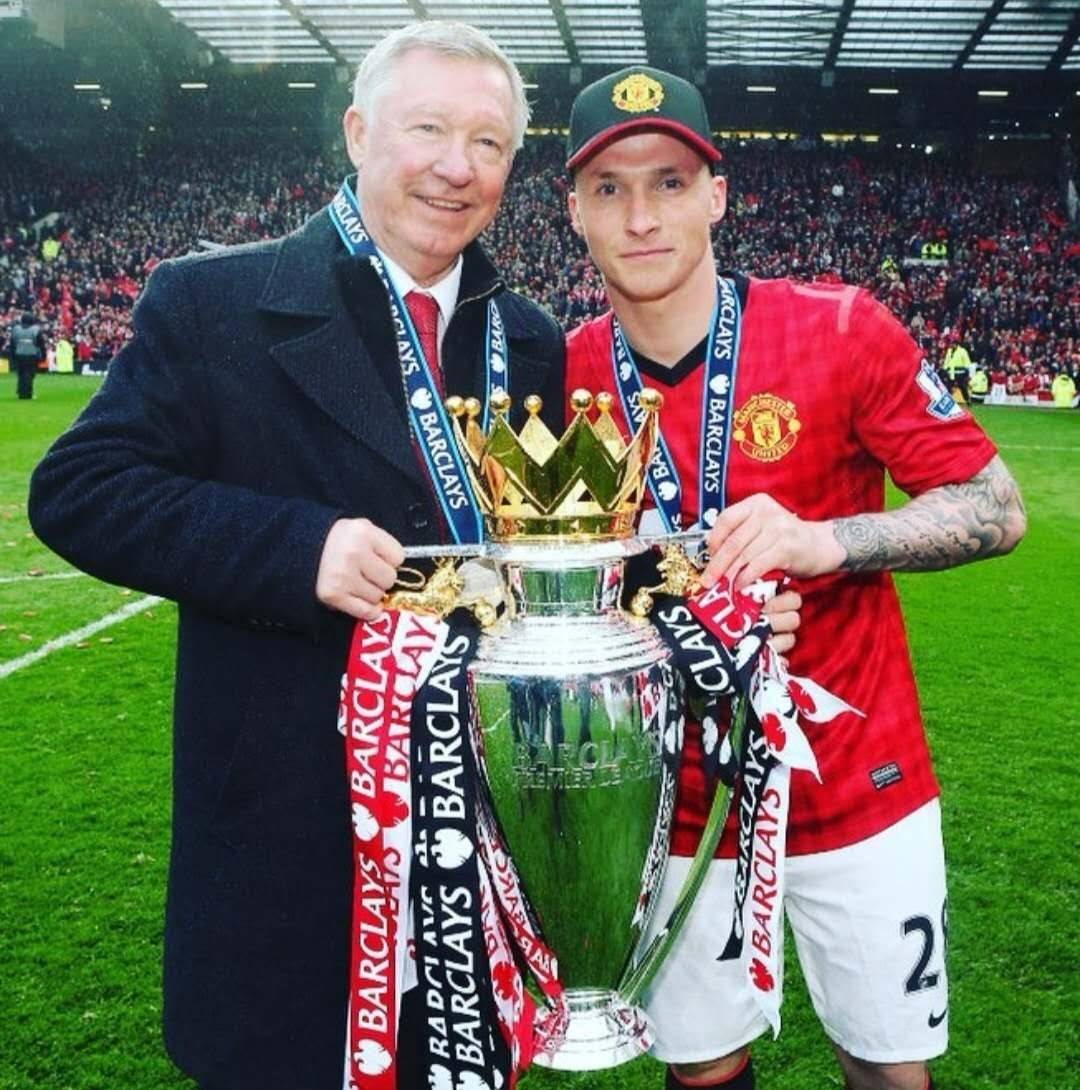 布伦森&布里奇斯首节合计23分，尼克斯首节落后2分