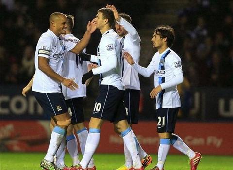 曼联在欧联杯小组赛首轮获胜