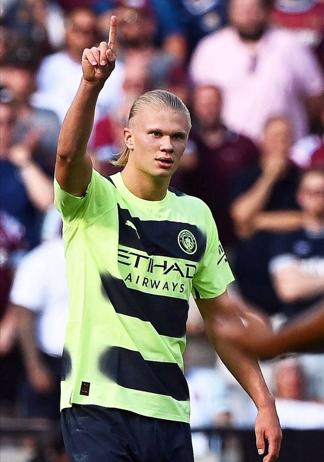 海港在亚冠已跨赛季10场不胜，上次赢球是整整一年前